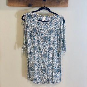 H&M’s Casual Shift Dress